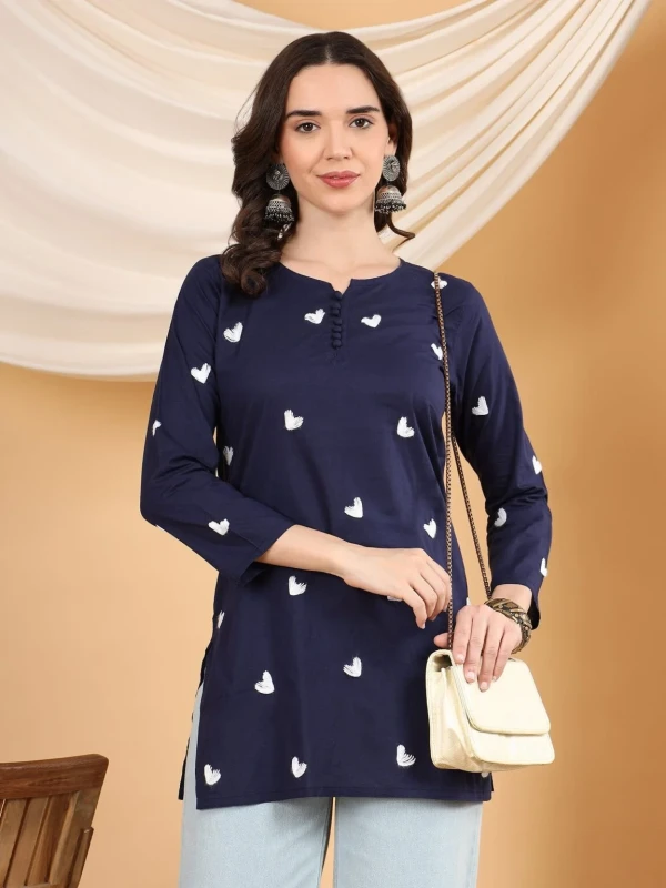 Embroidery Love Tops-4