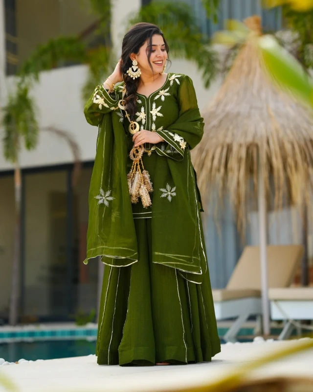 Heavenly Aura Kurta plazo set